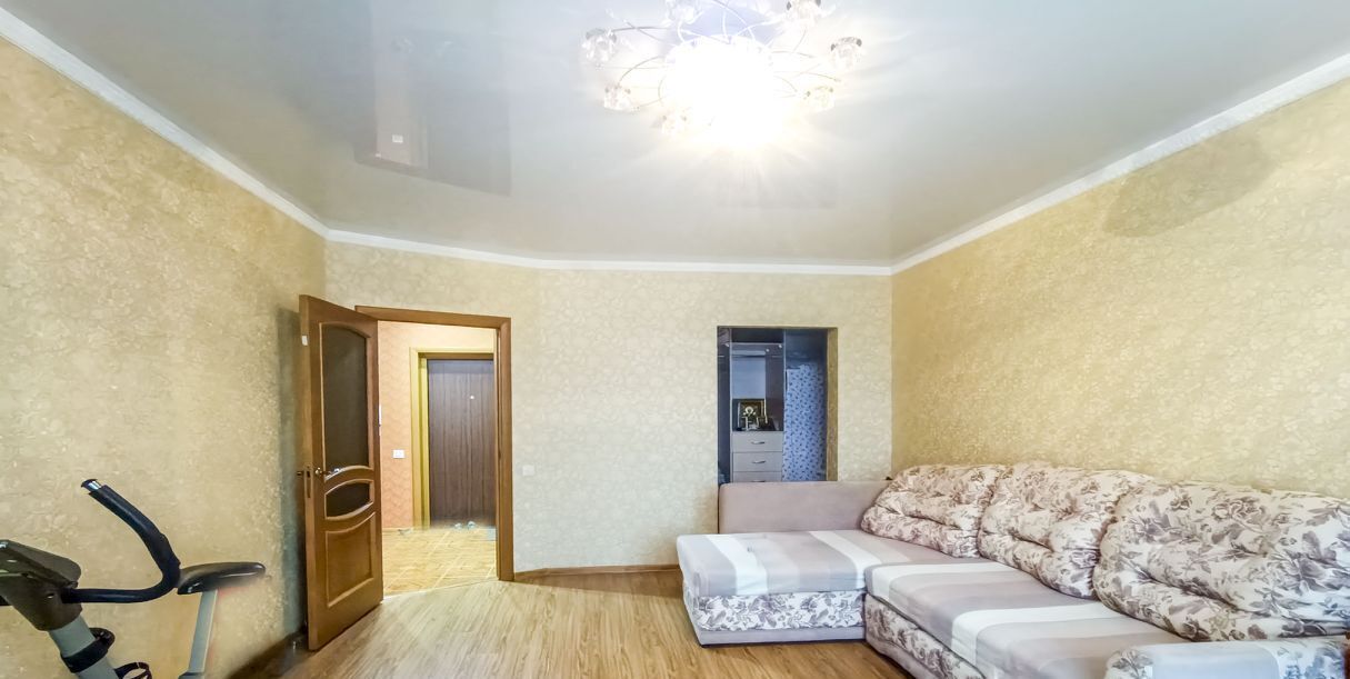 квартира г Омск р-н Кировский ул Ватутина 22а фото 4