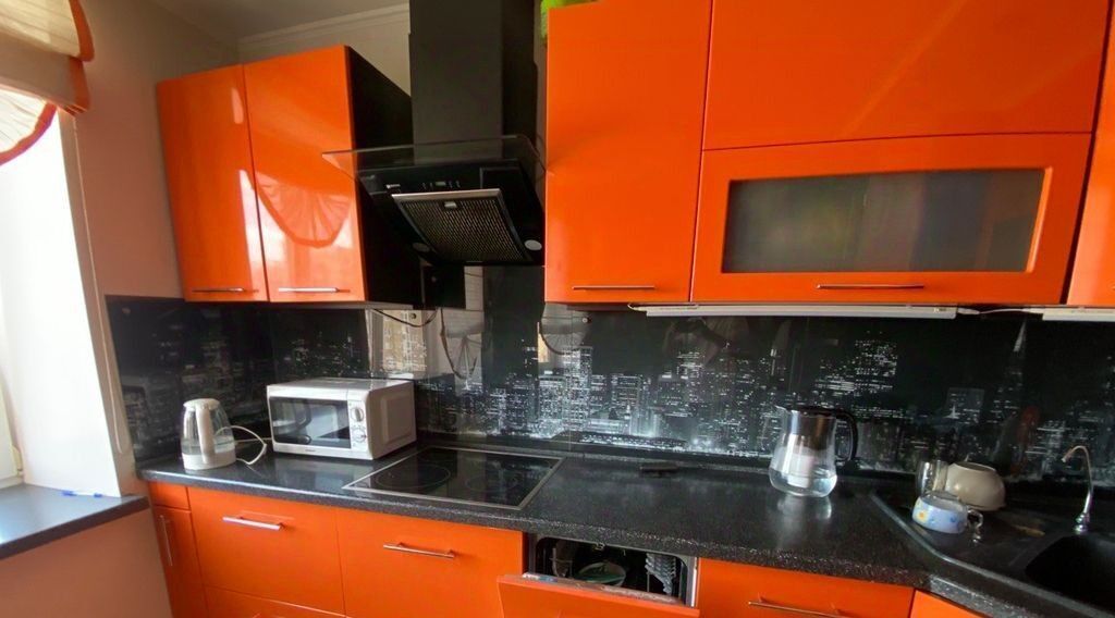 квартира г Оренбург р-н Ленинский ул Салмышская 63 ЖК «в 19 мкр. СВЖР» фото 3