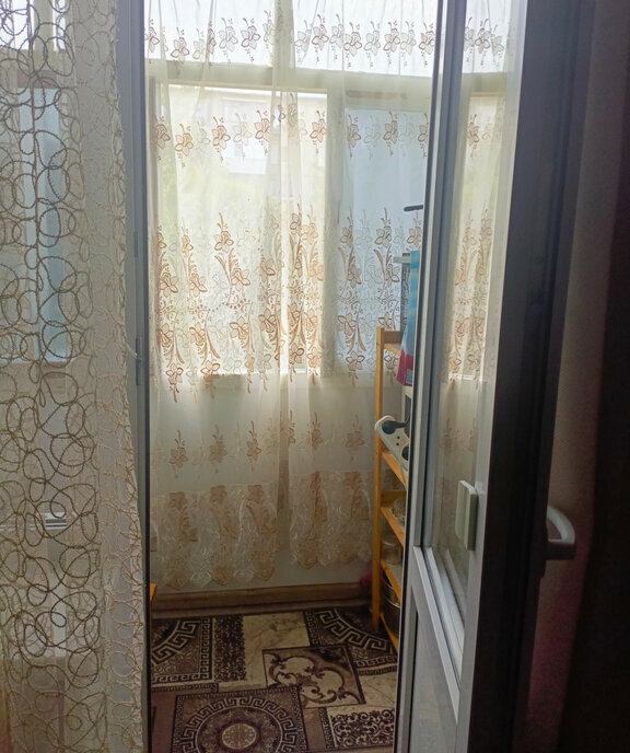 квартира г Каменск-Шахтинский пер Красноармейский 106 фото 4