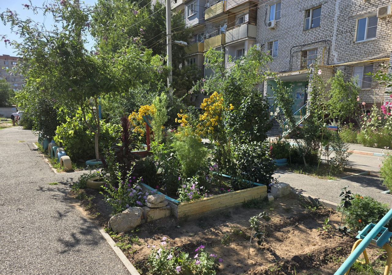 квартира г Астрахань р-н Кировский ул Куликова 56к/1 фото 4