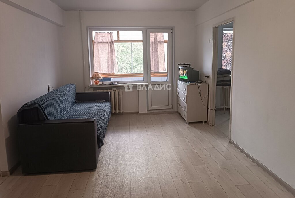 квартира г Волгоград р-н Тракторозаводский ул Загорская 19 фото 2