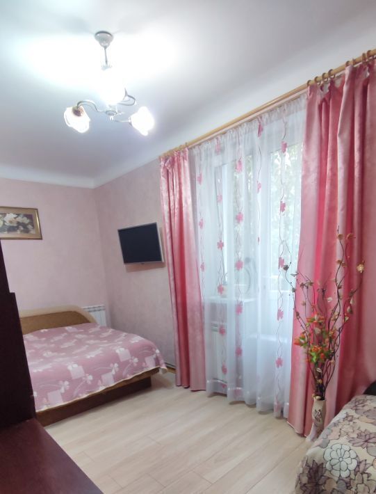 квартира г Ялта ул Дзержинского 9 фото 8