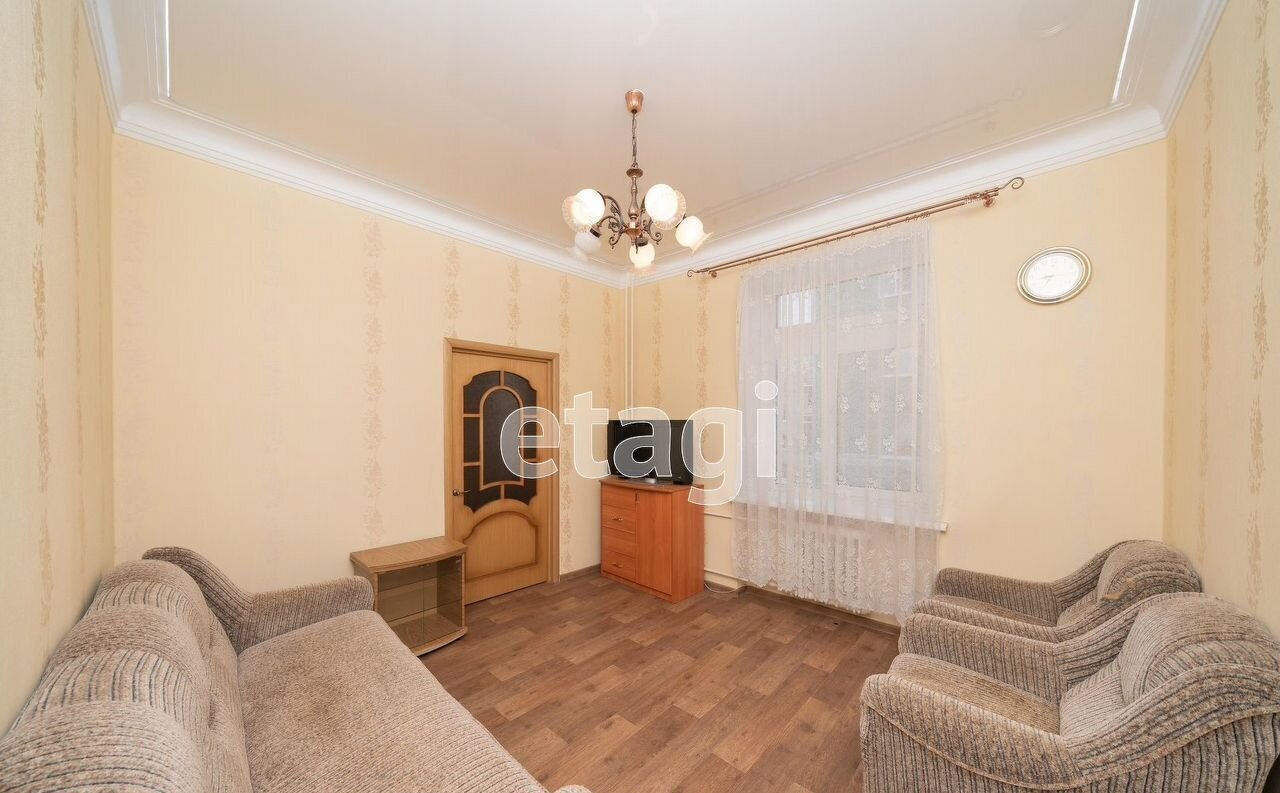 квартира г Пермь р-н Свердловский ул Соловьева 3 фото 1