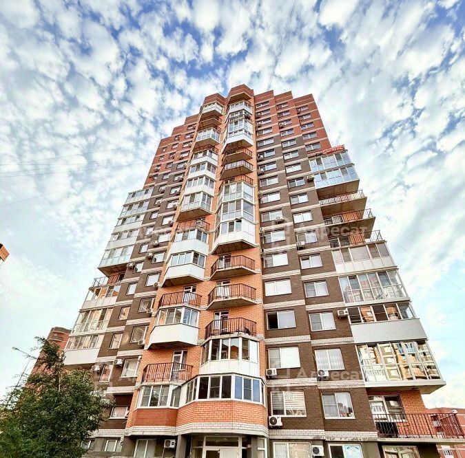 квартира г Волгоград р-н Кировский ул 70-летия Победы 5 фото 11