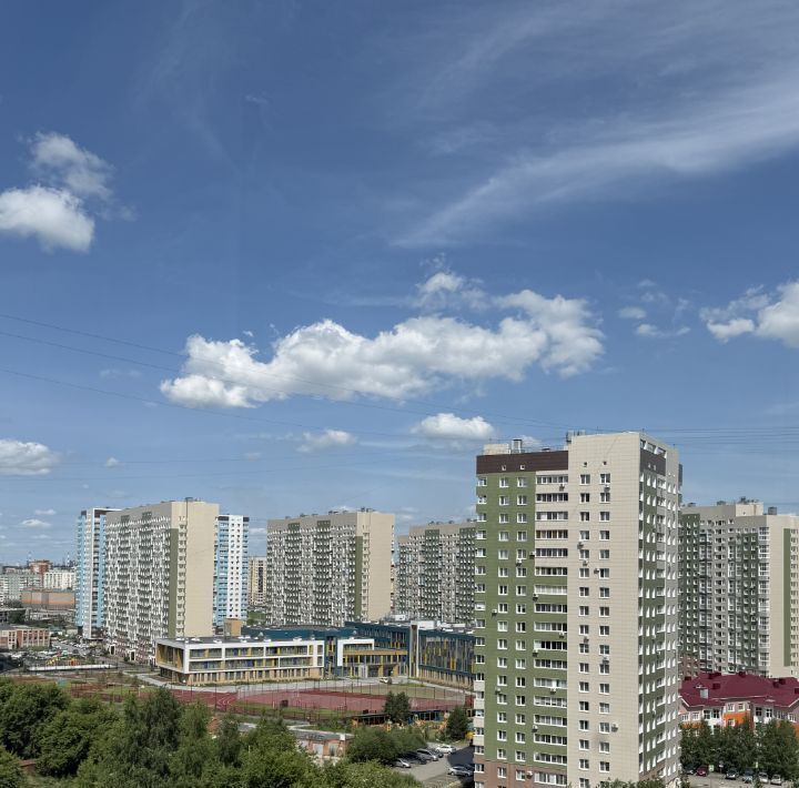 квартира г Омск р-н Кировский ул Туполева 2 фото 12