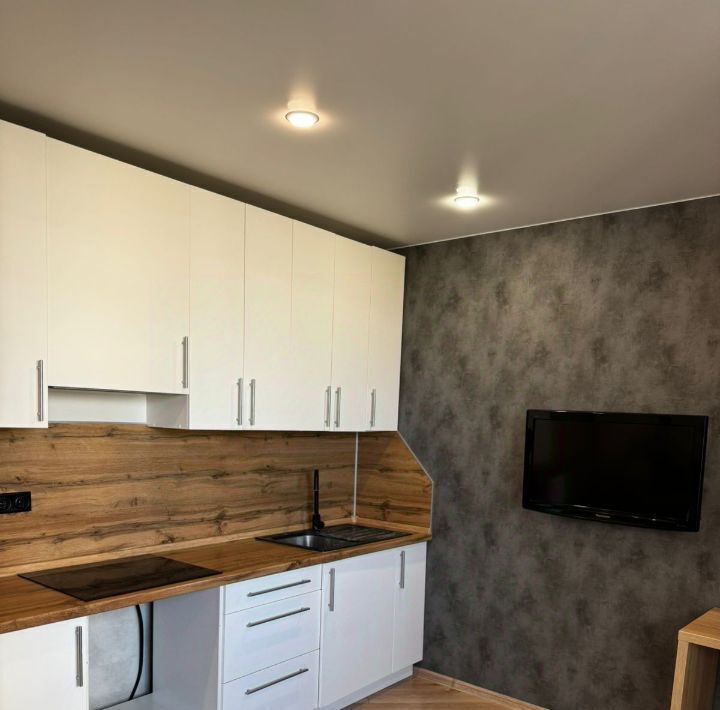 квартира г Батайск ул Половинко 280/3к 1 фото 2