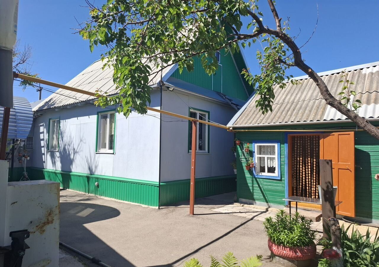 дом г Пугачев ул Свободы Пугачёвский р-н, муниципальное образование фото 1