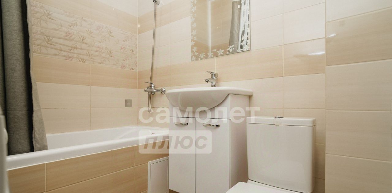 квартира г Омск р-н Центральный ул Сурикова 22/1 пос. Амурский фото 20