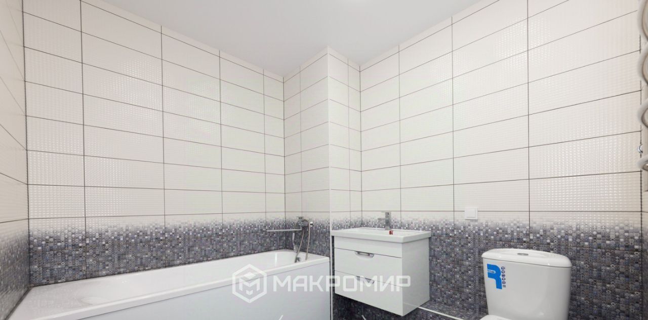 квартира г Брянск р-н Володарский ул Чернышевского 1/1 фото 12