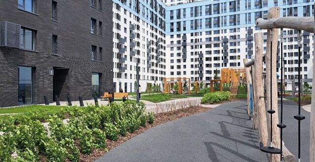 р-н Ленинский ул 50 лет Октября 63 корп. 2 фото