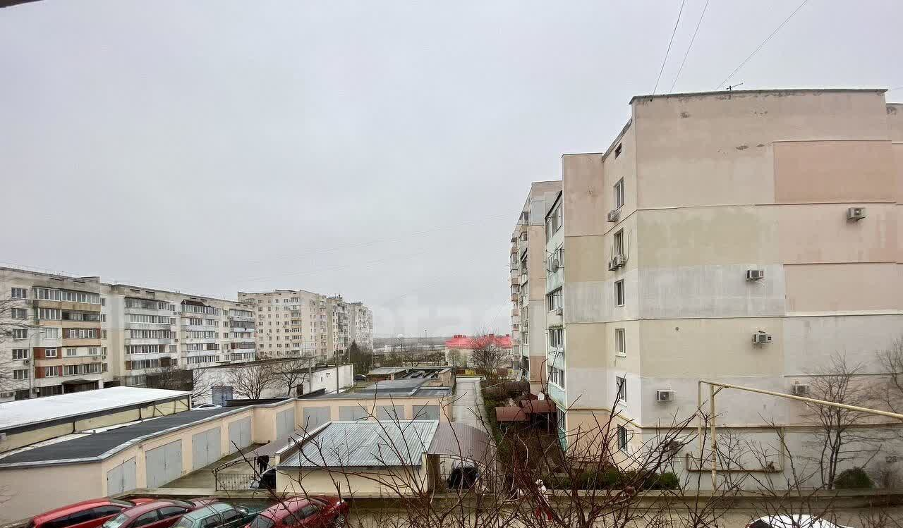 квартира г Евпатория ул им.9-го Мая 126 фото 2