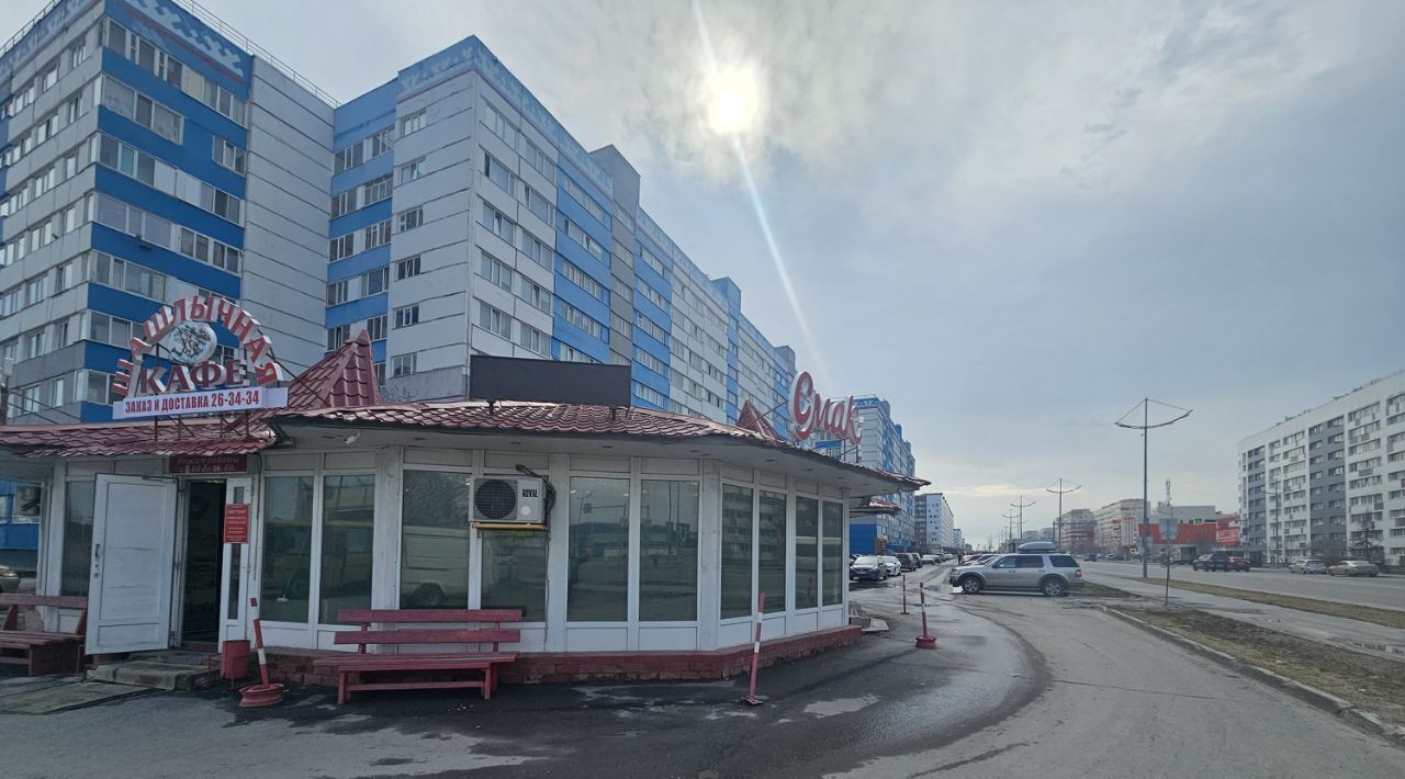 торговое помещение г Новый Уренгой пр-кт Ленинградский 16б фото 5