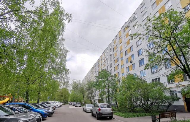 метро Сходненская б-р Яна Райниса 6к/1 фото