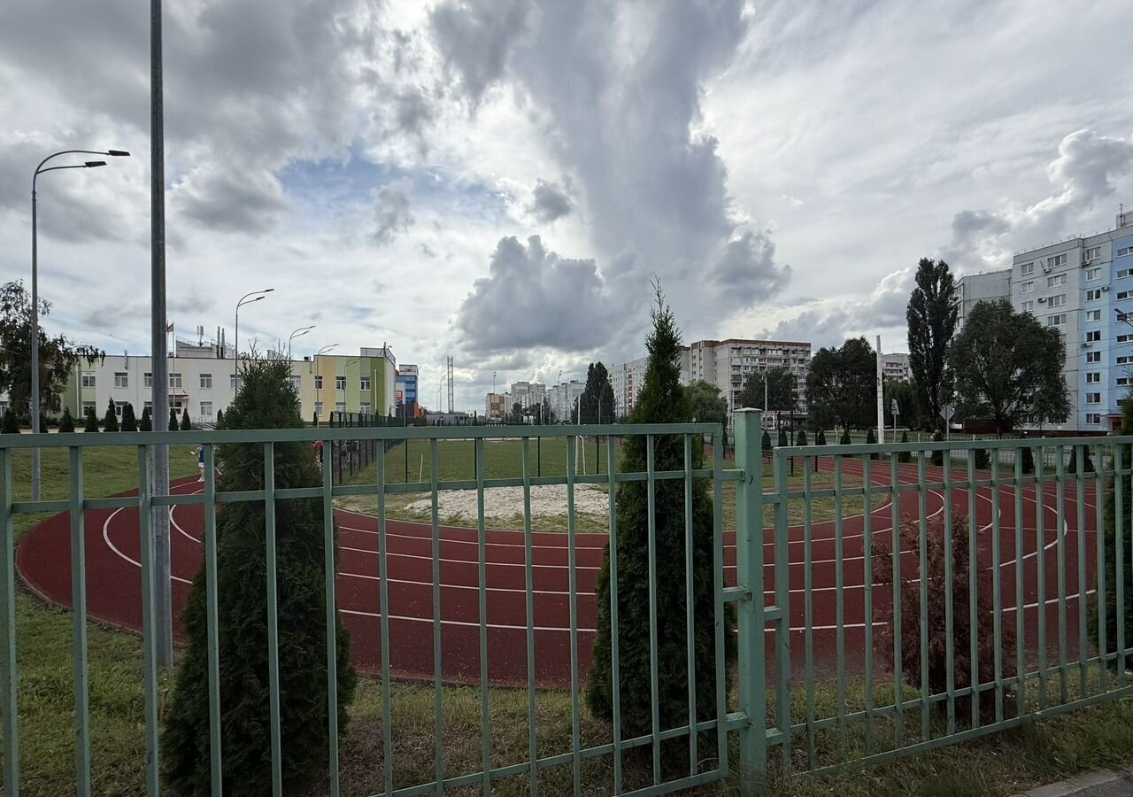 квартира г Брянск рп Радица-Крыловка Бежицкий район ул Протасова 4 фото 17
