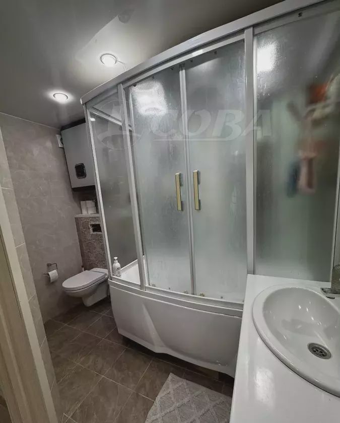 квартира г Тобольск 7-й мкр-н, 49А фото 7