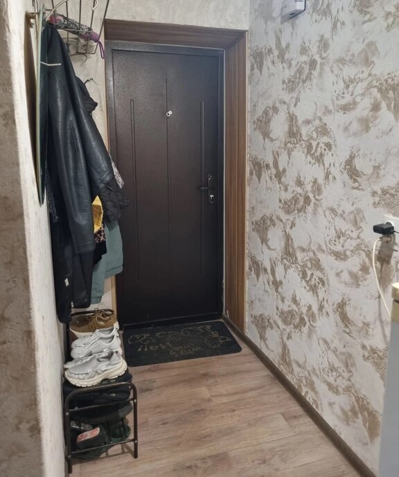 квартира г Каменск-Шахтинский ул Гагарина 80 фото 1