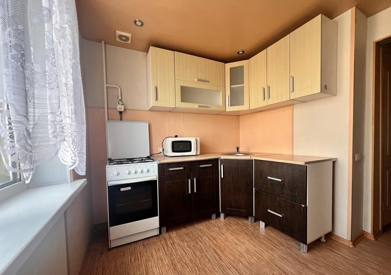 квартира г Магнитогорск р-н Орджоникидзевский пр-кт Карла Маркса 202 фото 7