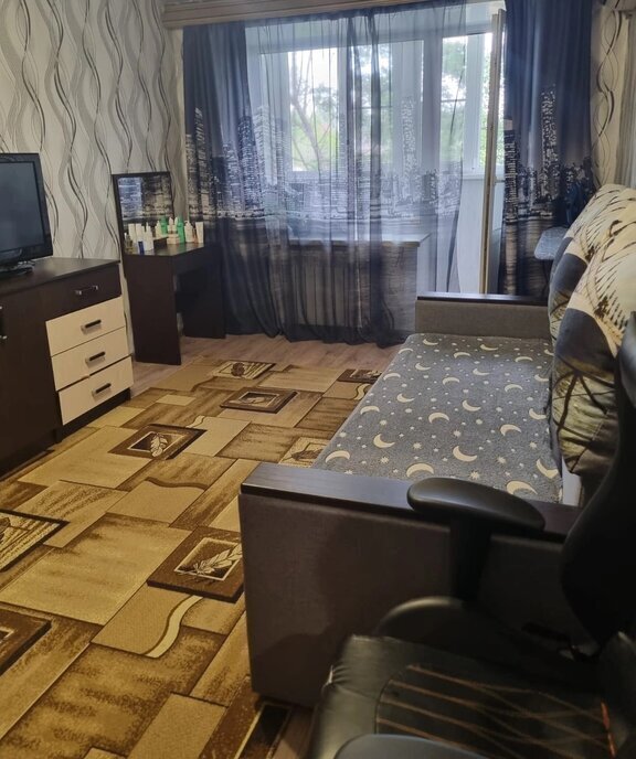 квартира г Каменск-Шахтинский ул Гагарина 80 фото 5
