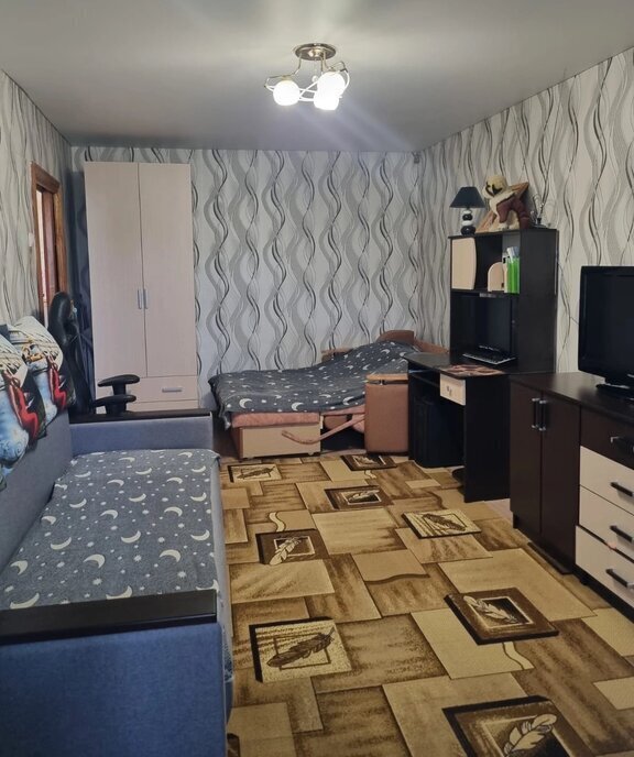 квартира г Каменск-Шахтинский ул Гагарина 80 фото 7