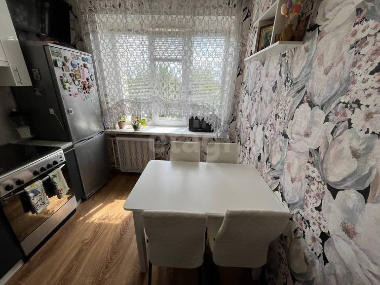квартира г Брянск рп Радица-Крыловка Бежицкий район ул Кромская 43 фото 2