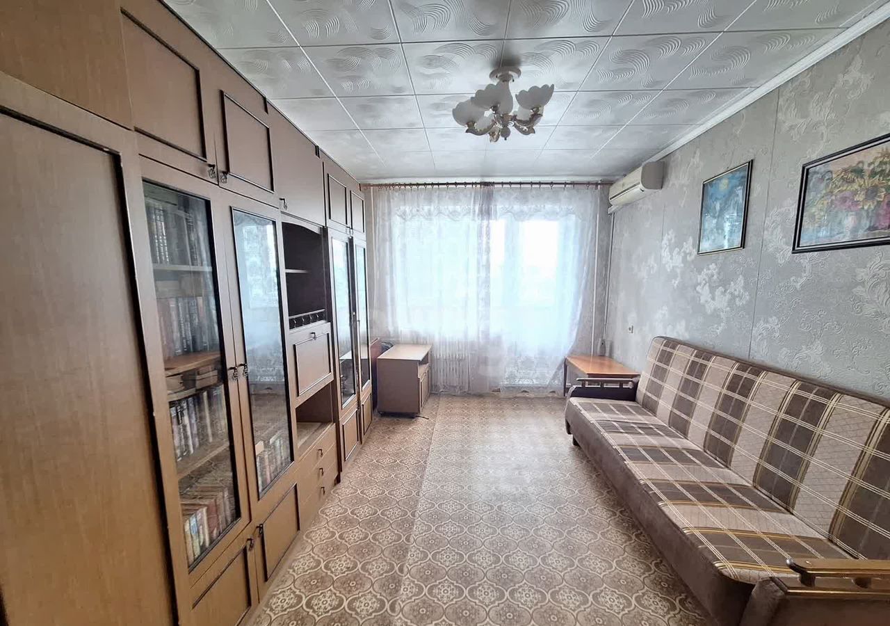 квартира г Тольятти р-н Автозаводский ул Автостроителей 52 фото 1