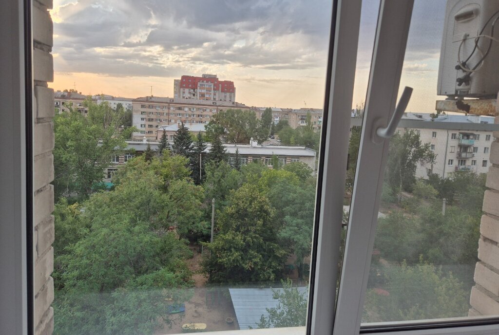 квартира г Волгоград ул Таращанцев 55 фото 8