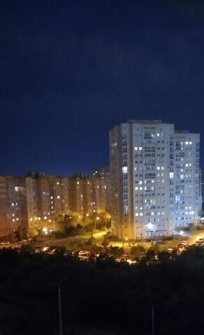 квартира р-н Кировский б-р Архитекторов 1/3 фото