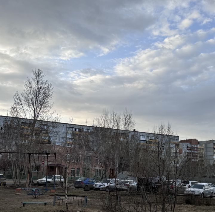 квартира г Омск р-н Кировский ул Степанца 12/2 фото 4