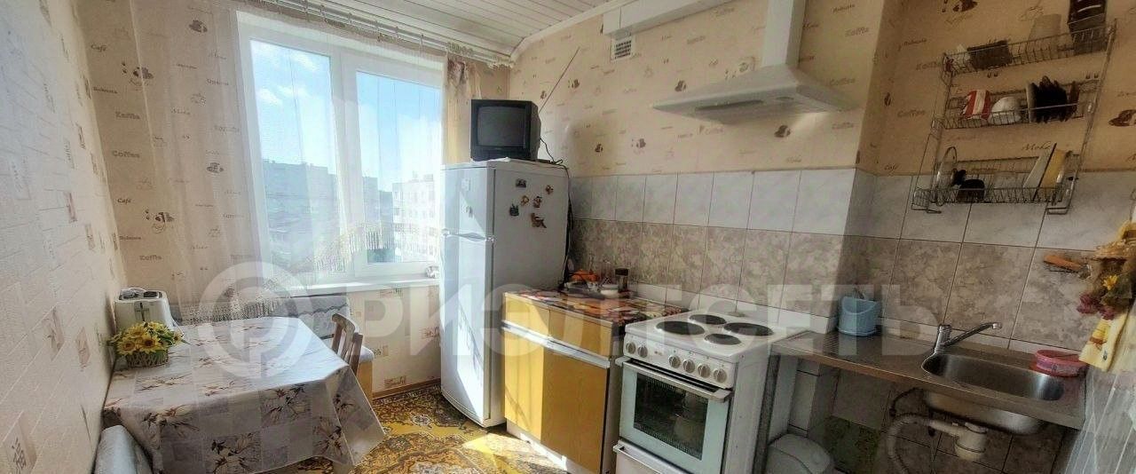 квартира г Мурманск р-н Ленинский ул Свердлова 42к/2 фото 4