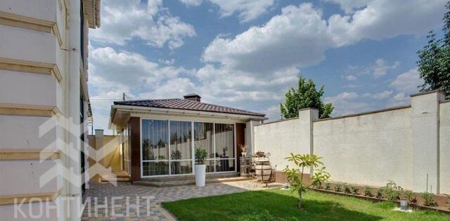дом пгт Заозерное ул Аллея Дружбы фото