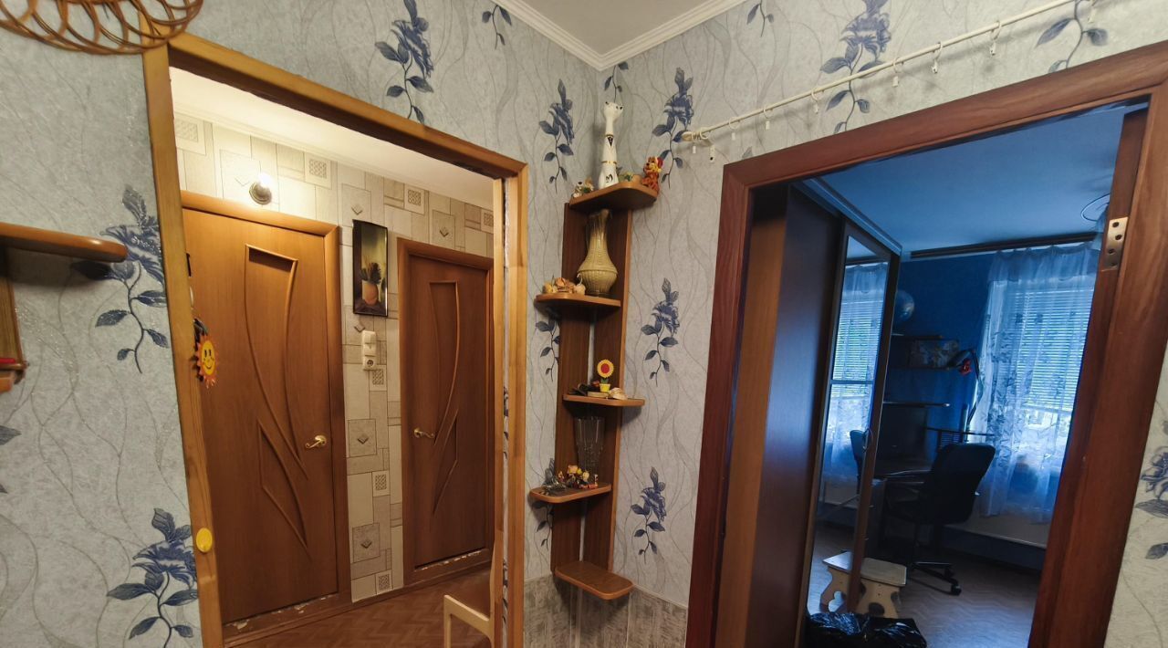 квартира г Тольятти р-н Автозаводский ул Льва Яшина 7 фото 13