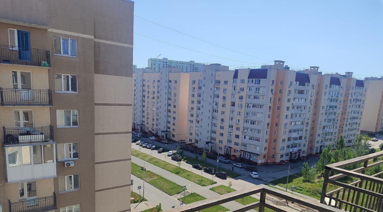 квартира г Саратов р-н Кировский ул им Лисина С.П. 11 фото 3