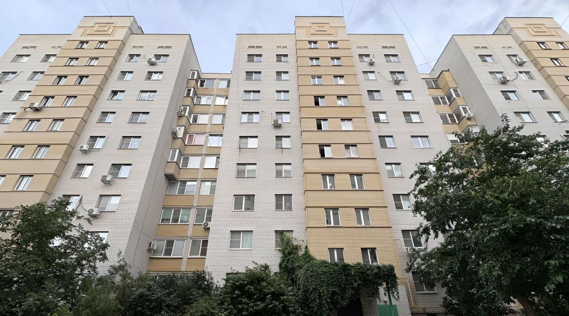 квартира г Астрахань р-н Советский ул Безжонова 82к/1 фото 11