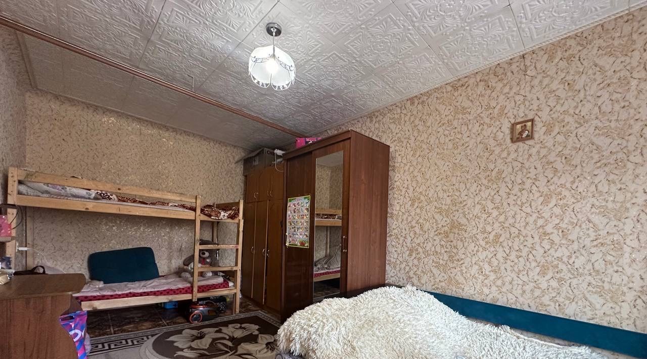 квартира г Новошахтинск ул 4-я Пятилетка 39 фото 2