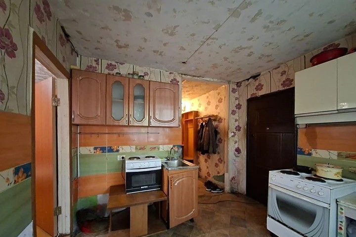 комната г Междуреченск Кемеровская обл. — Кузбасс, Кузнецкая ул., 41 фото 3