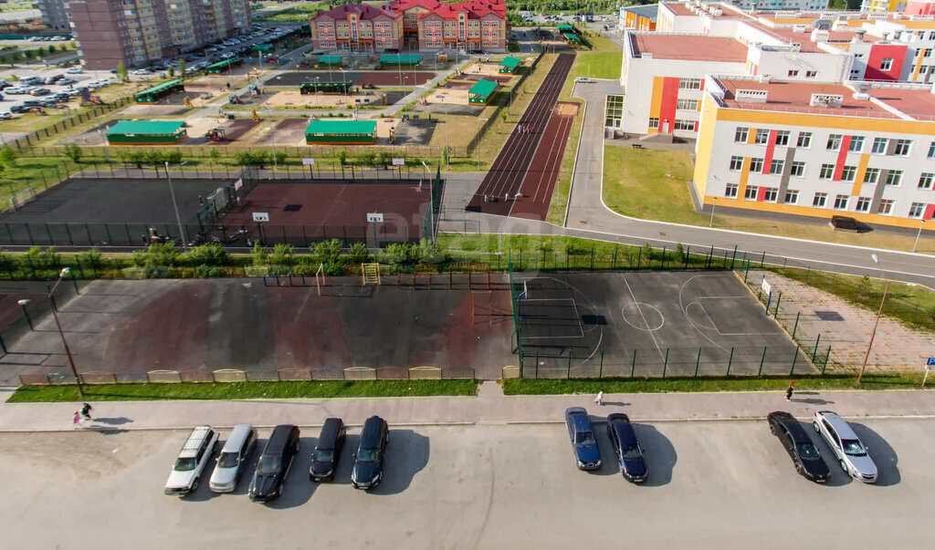 квартира г Тобольск 15-й микрорайон 31 фото 21