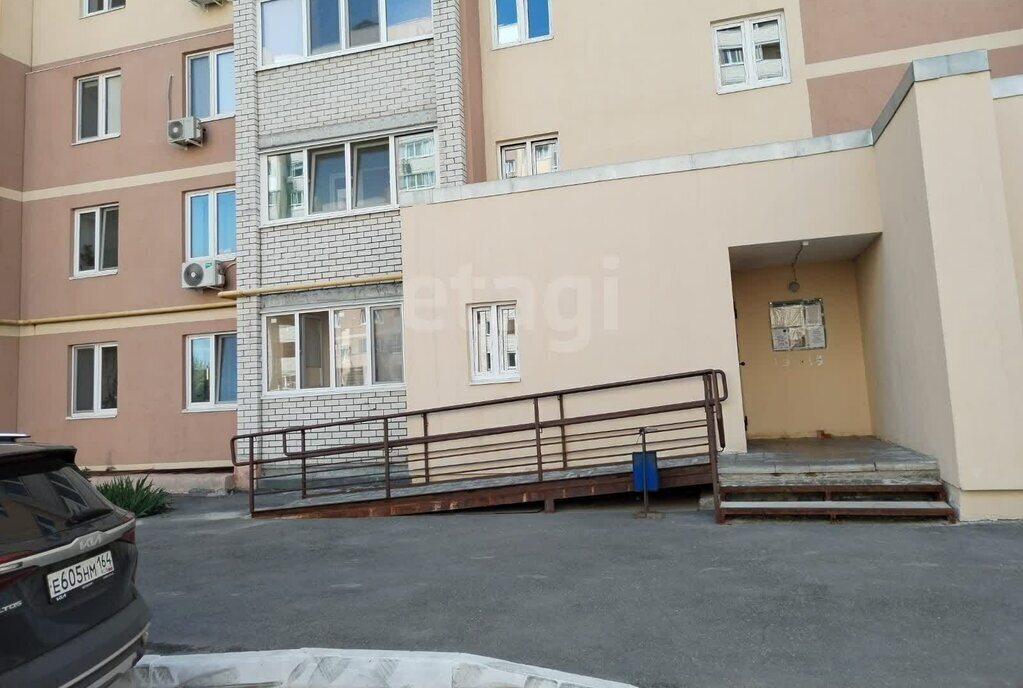 квартира г Саратов ул Новоузенская 200б фото 2