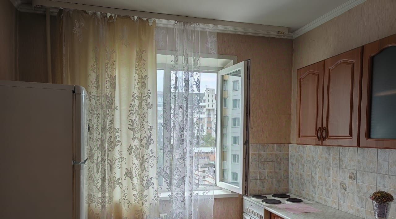 квартира г Омск р-н Кировский ул Дмитриева 1/1 фото 1