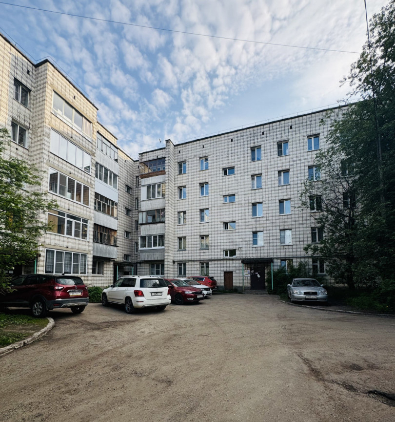 квартира г Сыктывкар ул Чкалова 26 Карла Маркса м-н фото 24