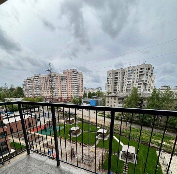 квартира г Екатеринбург Уралмаш ул Красных командиров 1в фото 9