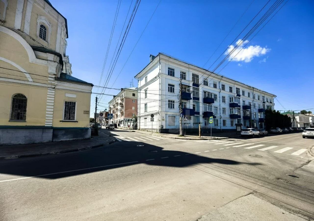 свободного назначения г Елец ул Октябрьская 137 фото 1