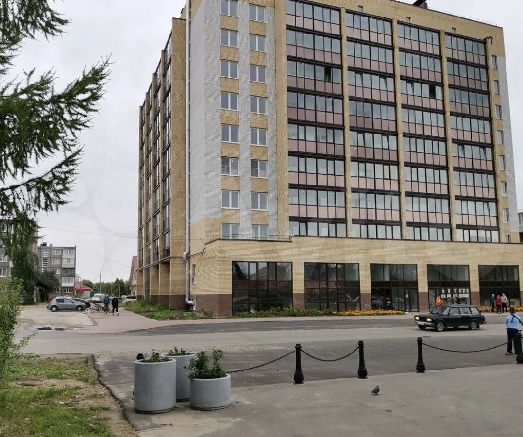 свободного назначения г Коряжма пр-кт имени М.В.Ломоносова 5 фото 1