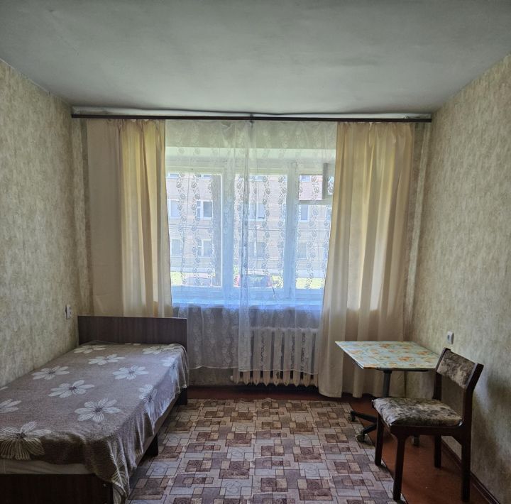 комната г Уфа р-н Орджоникидзевский ул Кремлевская 57/2 фото 1