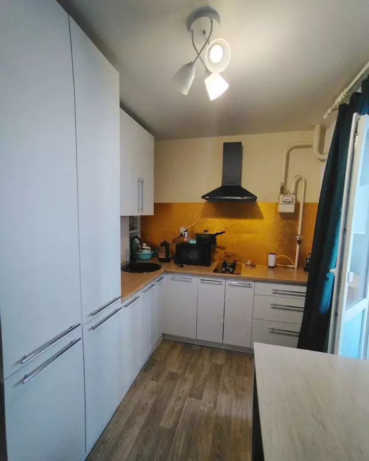 квартира г Смоленск р-н Заднепровский ул Авиаторов 3 фото 4