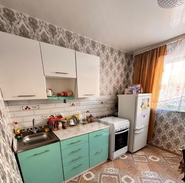 квартира г Прокопьевск р-н Рудничный ул Есенина 14 фото 3