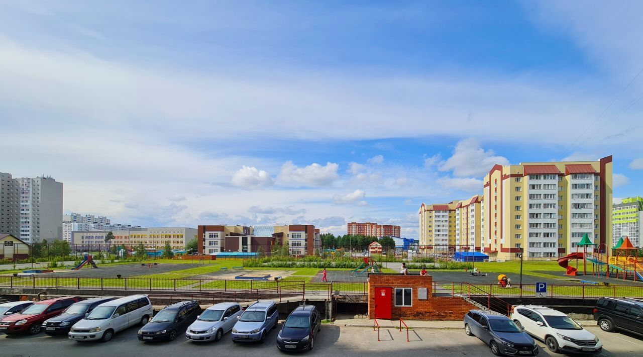 квартира г Сургут ул Университетская 41 31-й фото 10
