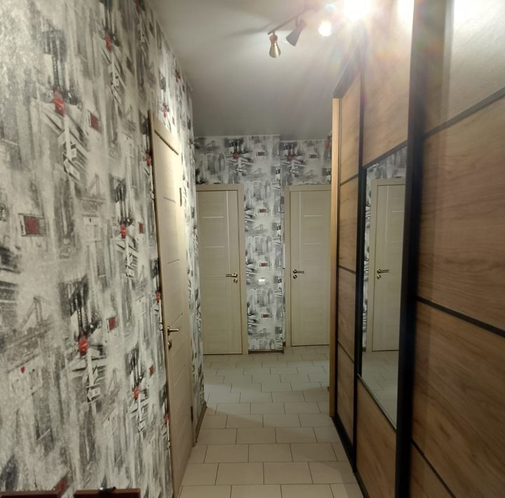 квартира р-н Ейский г Ейск ул Красная 59/8 фото 1