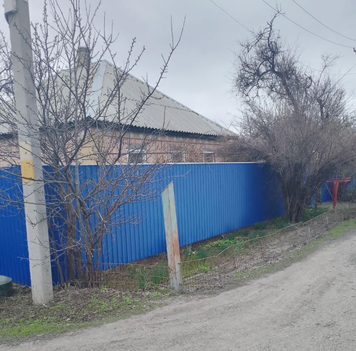 дом г Гуково ул Калинина фото 3
