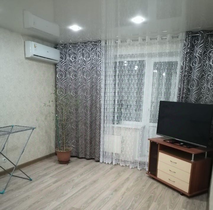 квартира г Тольятти р-н Центральный ул Толстого 10 фото 8