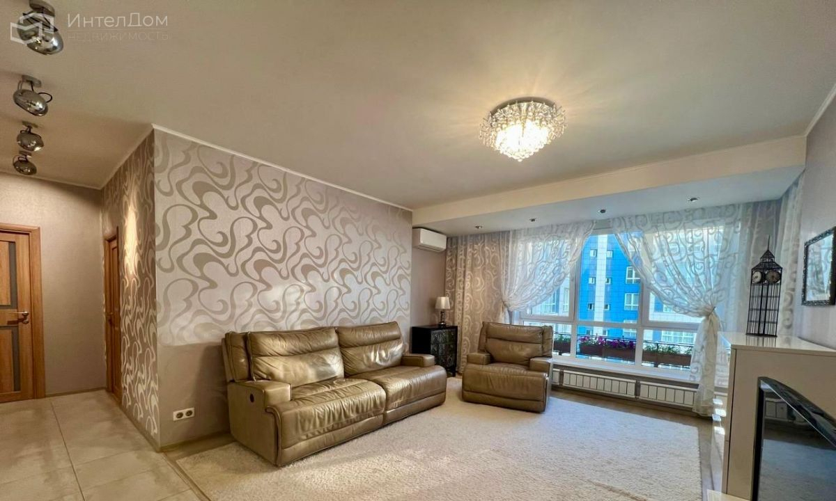 квартира г Красноярск Взлётка ул Авиаторов 39 м-н фото 2